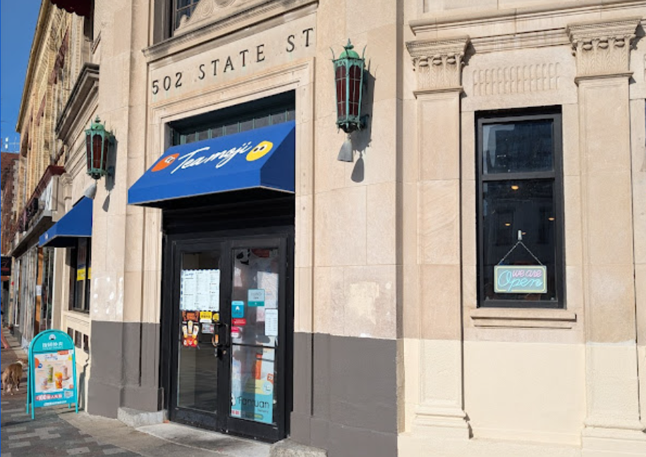 Teamoji - Madison Street View
